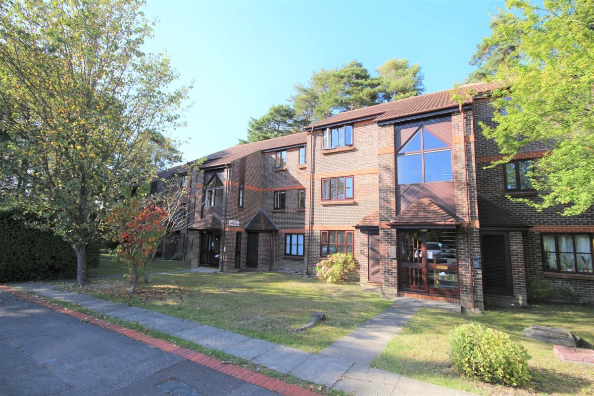 Townsend Close, Forest Park