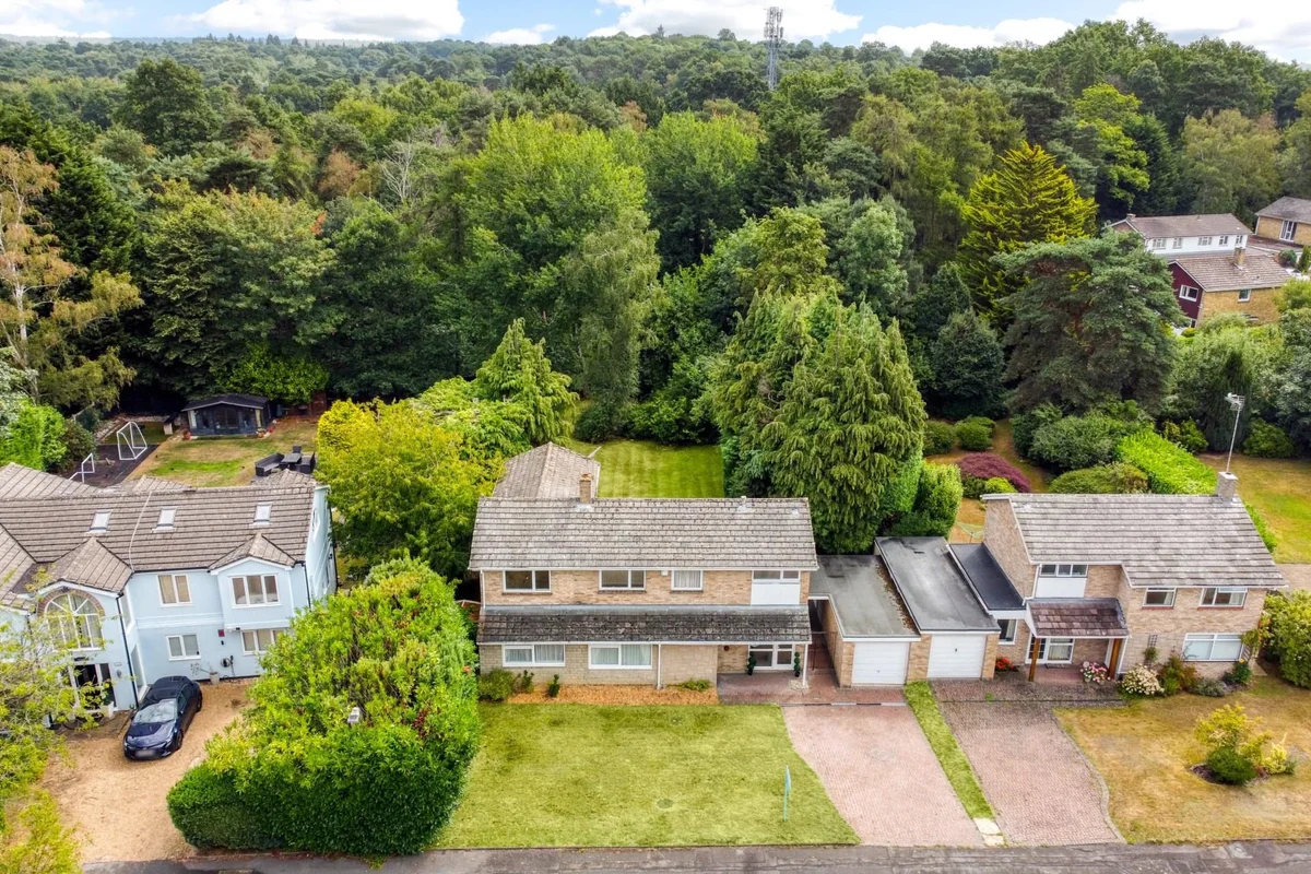 Lily Hill Road, Bracknell