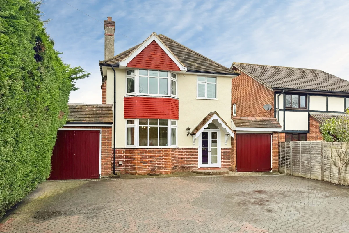 Finchampstead Road, Wokingham, RG41