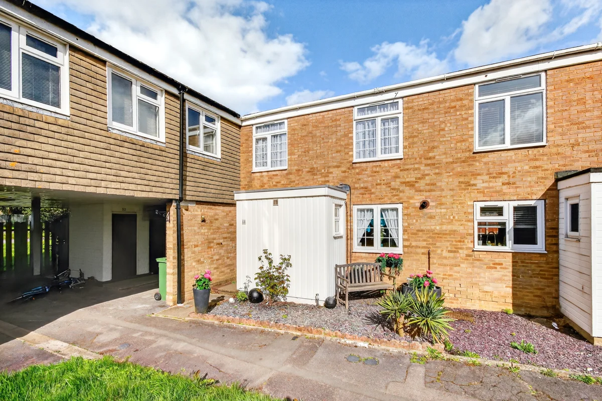 Underwood, Bracknell, RG12