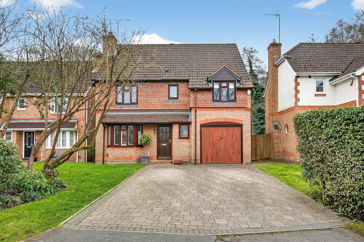 Foxglove Close, Winkfield Row, RG42