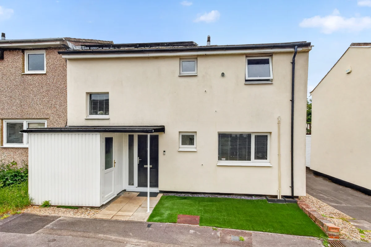Ashbourne, Bracknell, RG12