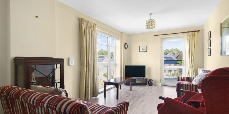 Johnstone Close, Bracknell, RG12 - Image 2