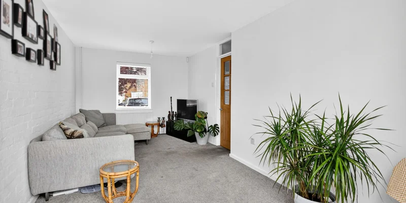 Winscombe, Bracknell - Image 3