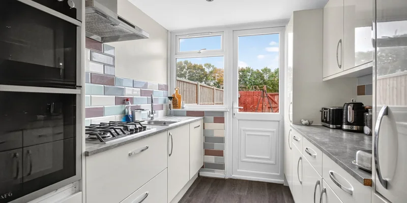 Winscombe, Bracknell - Image 2