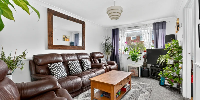 Holbeck, Bracknell - Image 3