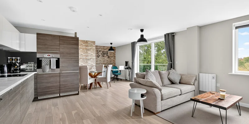 Westbury Mansions, Bracknell - Image 3