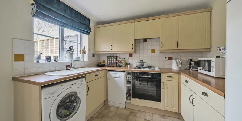 Hopper Vale, Bracknell - Image 3