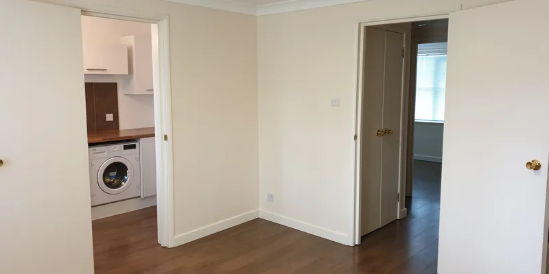 Townsend Close, Forest Park - Image 3