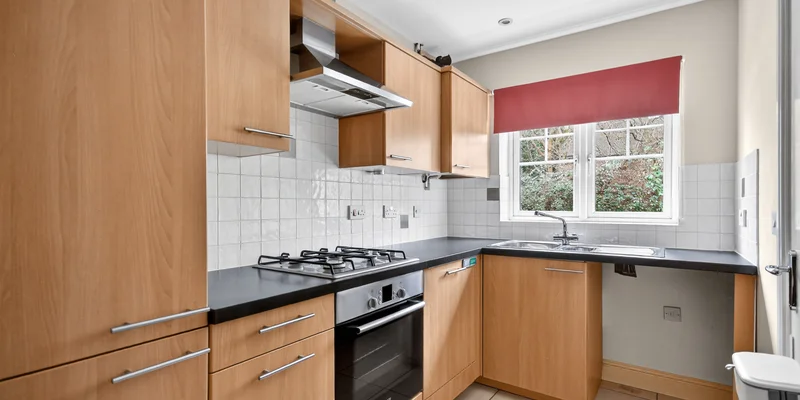Ptarmigan Heights, Bracknell, RG12 - Image 2