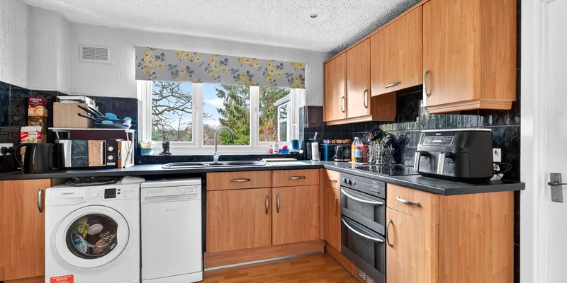 Windlesham Road, Bracknell, RG42 - Image 3
