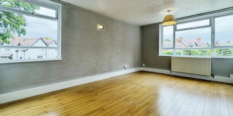 Crescent Road, Wokingham, RG40 - Image 3