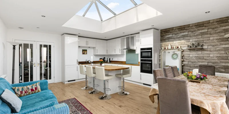 Arthur Road, Wokingham - Image 3