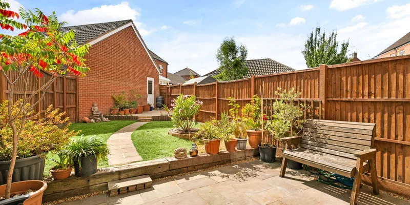 Victoria Walk, Wokingham - Image 2
