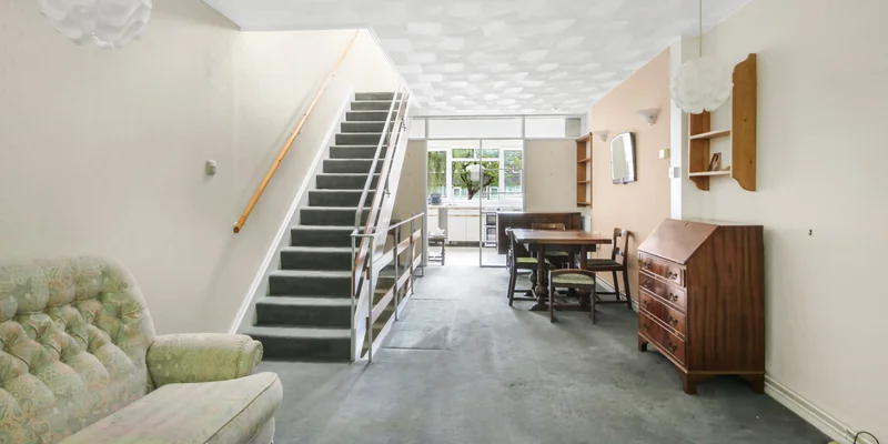 Mill Close, Wokingham - Image 3