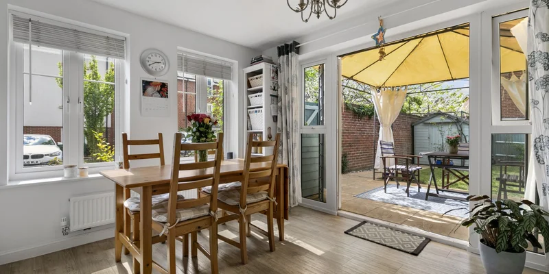 Ashmole Place, Wokingham - Image 3