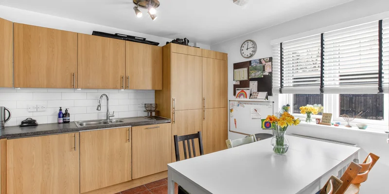 Windermere Gate, Bracknell, RG12 - Image 2