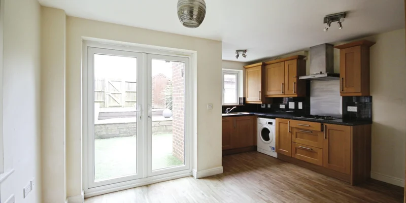 Pheasant View, Bracknell, RG12 - Image 2