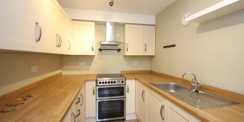 Warfield, Bracknell, RG42 - Image 2