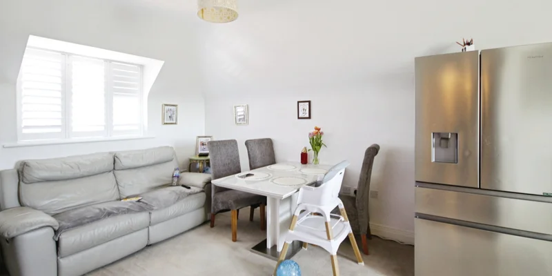 Warfield, Bracknell, RG42 - Image 3
