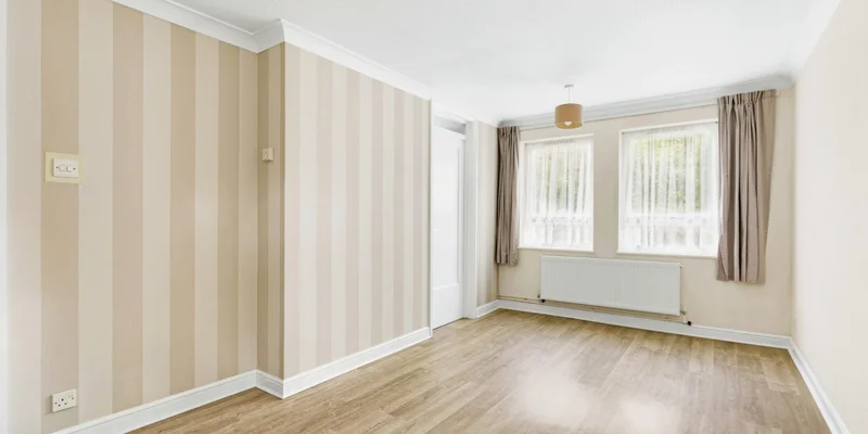 Jevington, Bracknell - Image 2