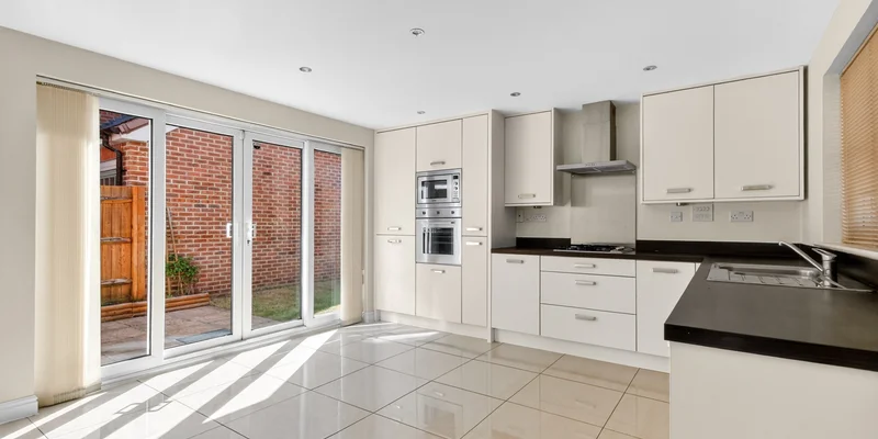 Blackcap Lane, Bracknell, RG12 - Image 3