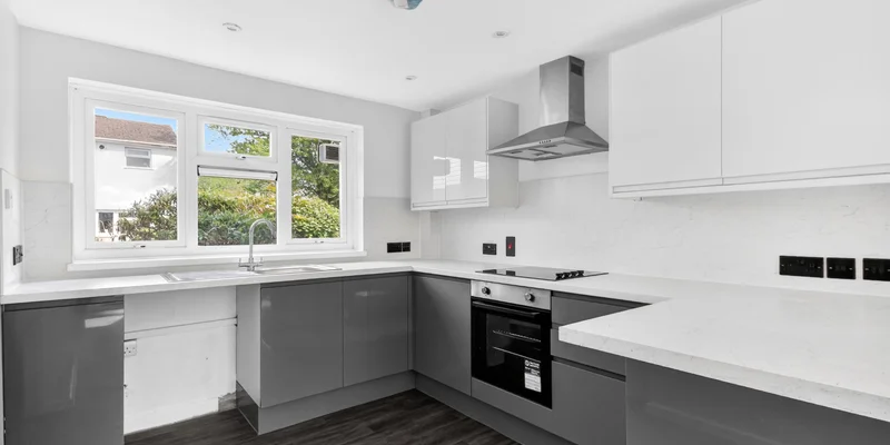 Aysgarth, Bracknell, RG12 - Image 2