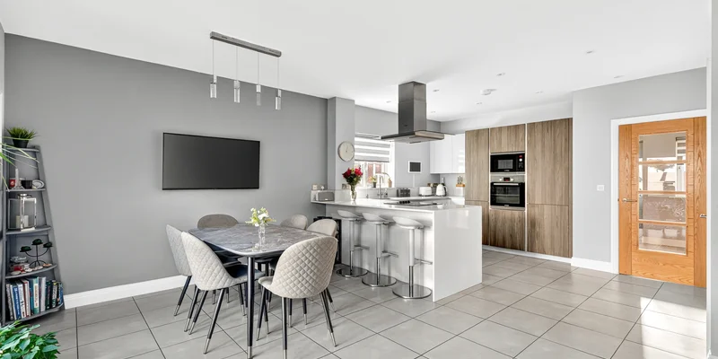 Betony Rise, Warfield, Bracknell, RG42 - Image 3