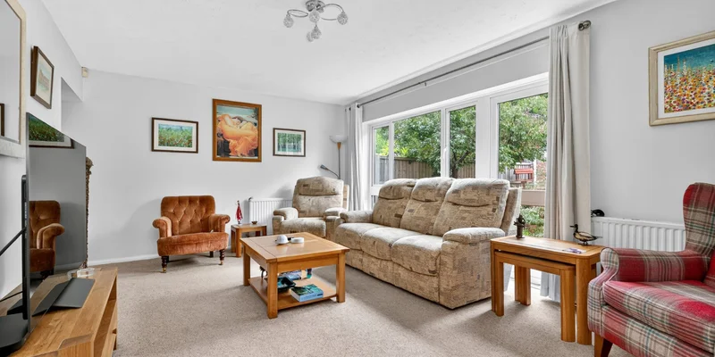 Holmewood Close, Wokingham - Image 3