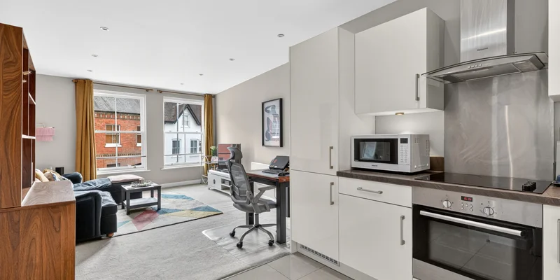 Shute End, Wokingham, RG40 - Image 3