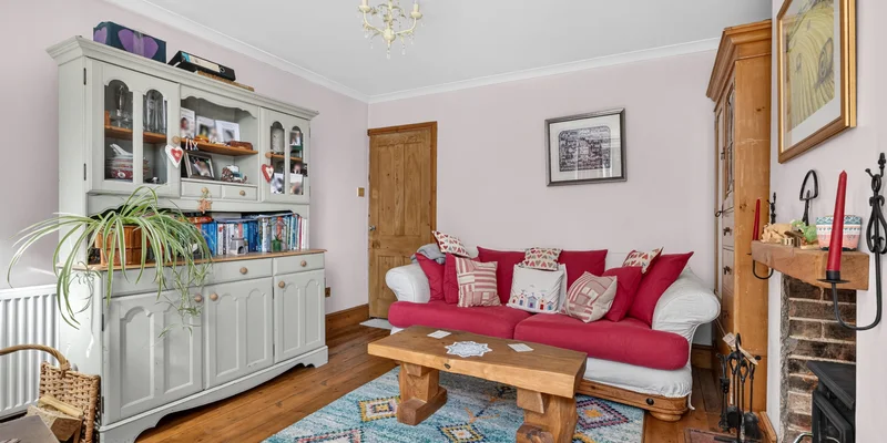Terrace Road North, Binfield - Image 3