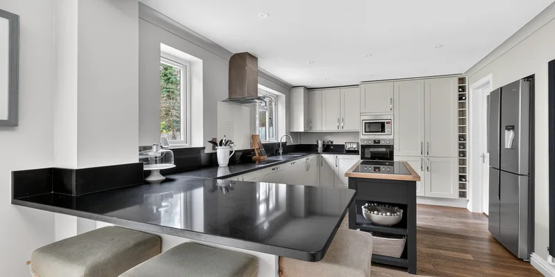 Foxglove Close, Winkfield Row, RG42 - Image 2
