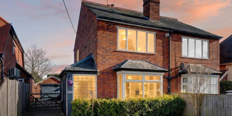 Reading Road, Winnersh, RG41 - Image 2