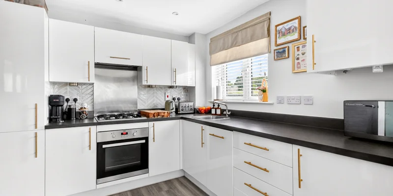 Ellwood Fields, Binfield, RG42 - Image 3